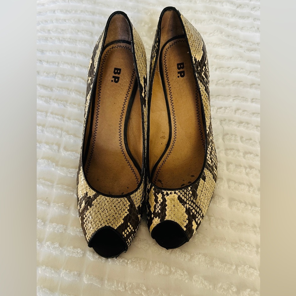 BP peep-toe snake print heels size 9